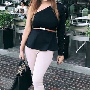 Kazo One shoulder top